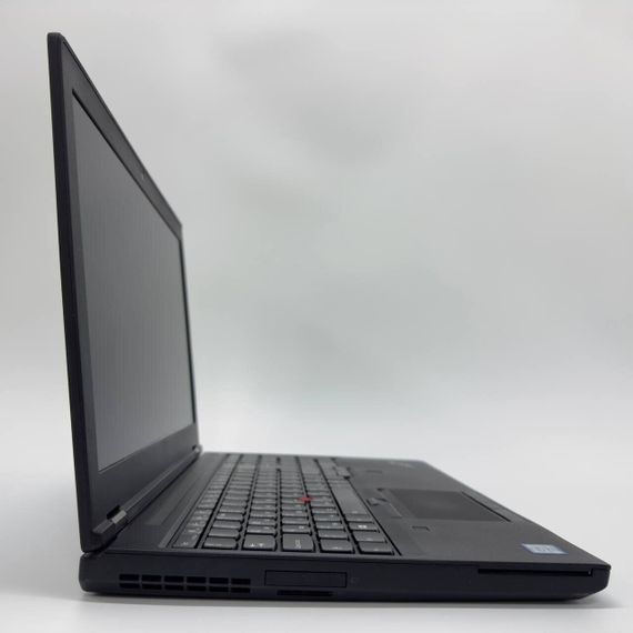 Мобільна робоча станція Lenovo ThinkPad P50 / 15.6" (1920x1080) IPS / Intel Core i7-6700HQ (4 (8) ядра по 2.6 - 3.5 GHz) / 16 GB DDR4 / 256 GB SSD / nVidia Quadro M1000M, 4 GB GDDR5, 128-bit / WebCam б/в + Подарунок Мишка та килимок | Зображення 7