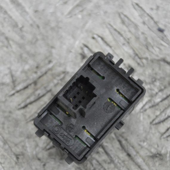 Кнопка ESP Renault Megane III Scenic III 2008-2015 Кнопка антипробуксовочної системи ЕСП Рено 251450002R | Зображення 1