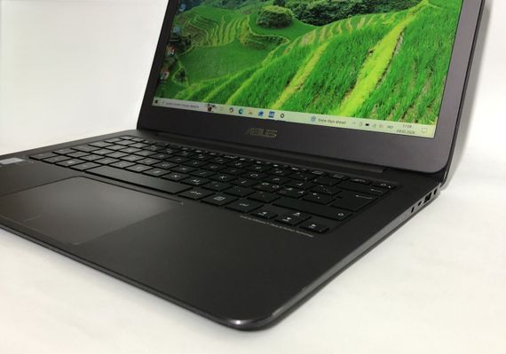 Ультрабук Б-клас Asus ZenBook UX305CA / 13.3" (1920x1080) IPS / Intel Core m3-6Y30 (2 (4) ядра по 0.9 - 2.2 GHz) / 8 GB DDR3 / 128 GB SSD / Intel UHD Graphics 620 / WebCam / Win 10 Home б/в | Зображення 8