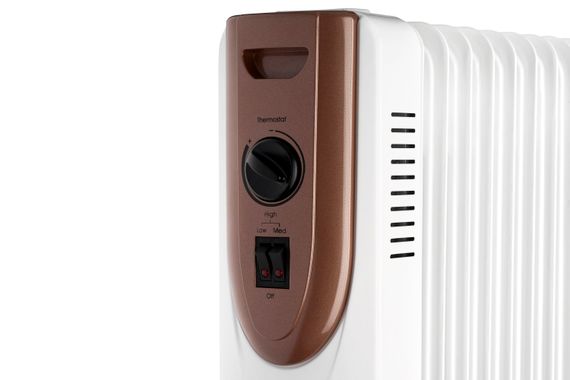 Олійний радіатор Ardesto 1500 Вт, площа обігріву 15 кв.м., білий, підлоговий, 7 секцій (OFH-07X1) | Зображення 3