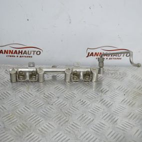 Рейка паливна 1.6b BMW 1 (F20 F21) 3 (F30 F35) рампа форсунок БМВ V759242680