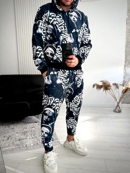 Спортивний костюм