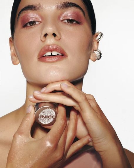 Сияющие тени для век с 3D-блеском UNICO Shiny eye Topper — Muse (7 г) | Зображення 4