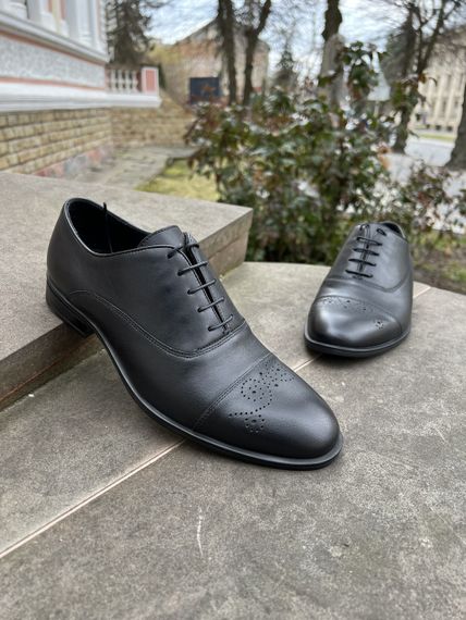 Туфлі з натуральної шкіри ІКОS 41 розмір