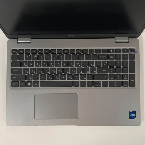 Ультрабук Б-клас Dell Latitude 5530 / 15.6" (1920x1080) IPS / Intel Core i5-1245U (10 (12) ядер по 1.2 - 4.4 GHz) / 16 GB DDR4 / 256 GB SSD / Intel Iris Xe Graphics / HDMI / WebCam б/в + Подарунок Бездротова миша / USB | Зображення 2