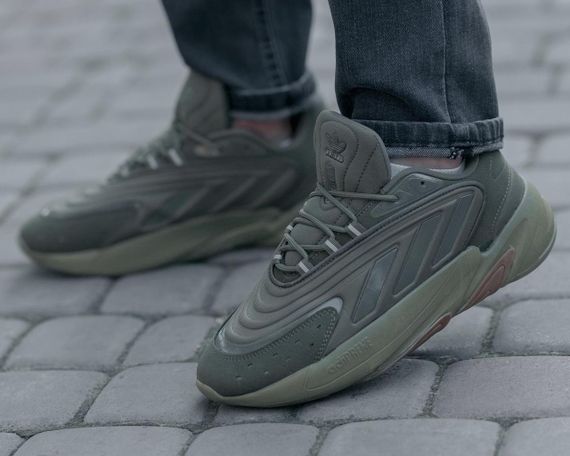 Кросівки Adidas OZELIA Khaki | Зображення 1