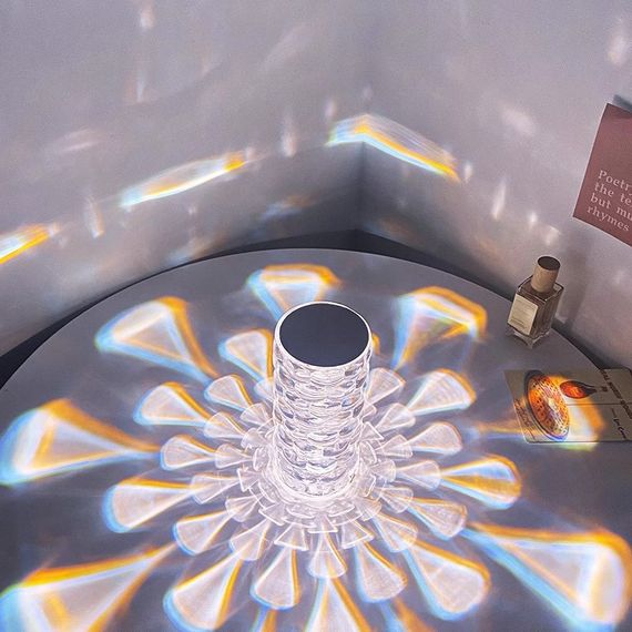 Настольная лампа - ночник Алмаз Crystal Lamp Diamond RGB · Хрустальный атмосферный светильник на аккумуляторе, 16 цветов | Зображення 5