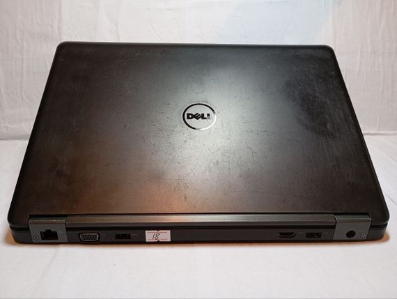 Ноутбук Б-класс Dell Latitude E5440 / 14" (1366x768) TN / Intel Core i5-5300U (2 (4) ядра по 2.3 - 2.9 GHz) / 8 GB DDR3 / 500 GB HDD / Intel HD Graphics 4400 / WebCam б/у | Зображення 3
