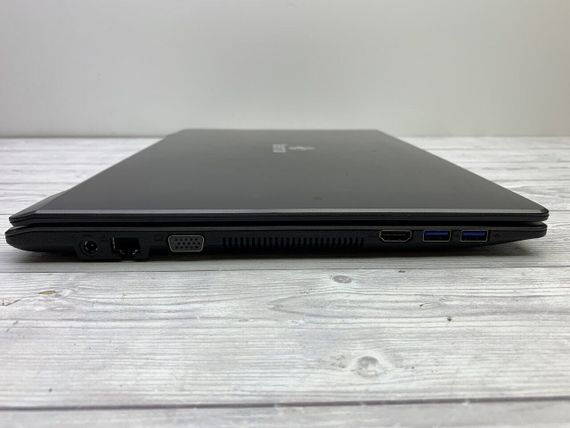 Ноутбук Б-клас Terra Mobile 1513 / 15.6" (1366x768) TN / Intel Core i3-4005U (2 (4) ядра по 1.7 GHz) / 4 GB DDR3 / 120 GB SSD / Intel HD Graphics 4400 / WebCam / DVD-ROM / Без АКБ б/в | Зображення 5