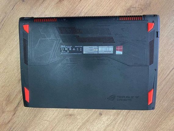 Ноутбук Asus ROG GL502VS 15,6" FHD IPS i7 6700HQ 16Gb SSD256+HDD1Tb GTX1070 | Зображення 7