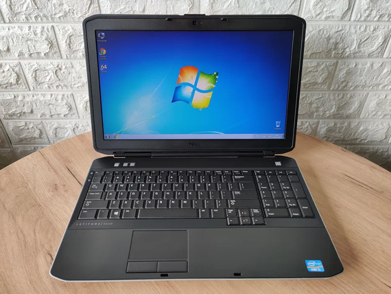 Ноутбук Dell Latitude E5530 /15.6 HD/i3-3120M/4Gb/HDD500Gb/Intel HD 4000