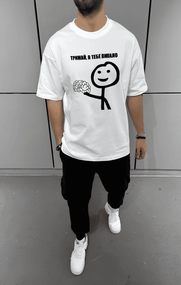 Футболка з мерчем