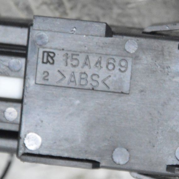 Кнопка перемикач DSC OFF Mazda 6 2002-2007 Кнопка вимкнення ДСЦ Мазда 6 15A469 | Зображення 2