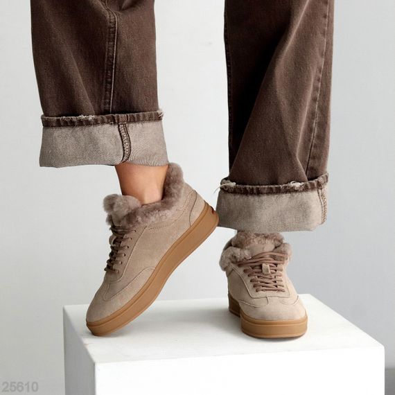 Класичні Бежеві зимові кросівки натуральна замша опушка цигейка | Зображення 6