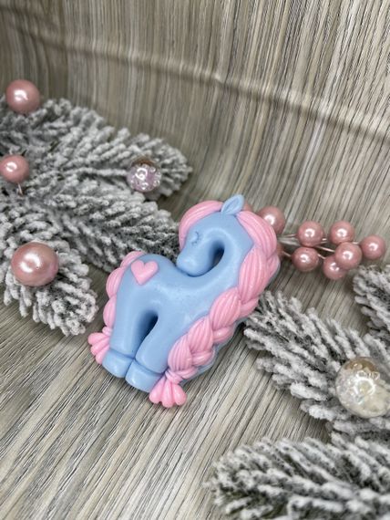 Мило ручної роботи конячка Меланка | Зображення 1