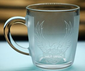 Скляна чашка 350 мл з гравіюванням Harley-Davidson для справжнього байкера кружка з гравіюванням Харлей