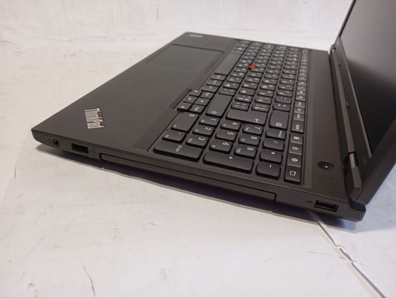 Ноутбук Б-клас Lenovo ThinkPad L540 / 15.6" (1366x768) TN / Intel Core i3-4000M (2 (4) ядра по 2.4 GHz) / 8 GB DDR3 / 500 GB HDD / Intel HD Graphics 4600 / АКБ не тримає б/в | Зображення 4