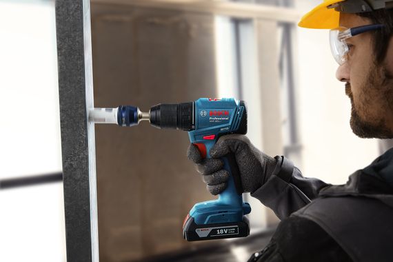 Bosch Акумуляторний дриль-шуруповерт GSR 185-LI, 2 акумулятора 2.0 Ah, ЗП GAL 18V-20, кейс (0.601.9K3.000) | Зображення 9