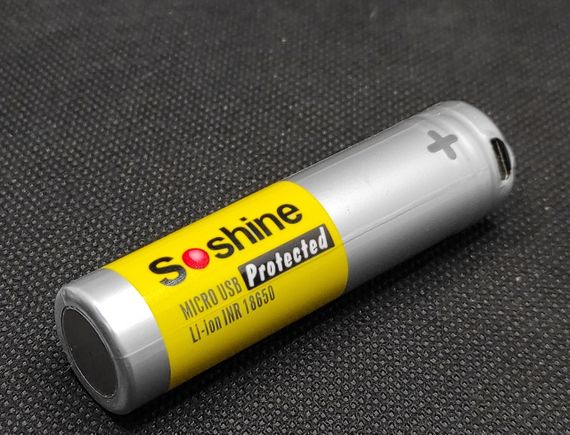 Аккумулятор Soshine 18650 3,7V 2200mAh с защитой и зарядкой от microUSB ( 1шт. ) | Зображення 1