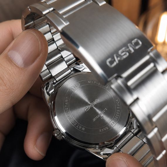 Чоловічий годинник Casio MTP-V001D-1B | Зображення 2
