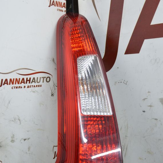 Ліхтар задній лівий Volvo V50 2004-2007 універсал Фара стоп задня ліва Вольво в50 30698918 | Зображення 1