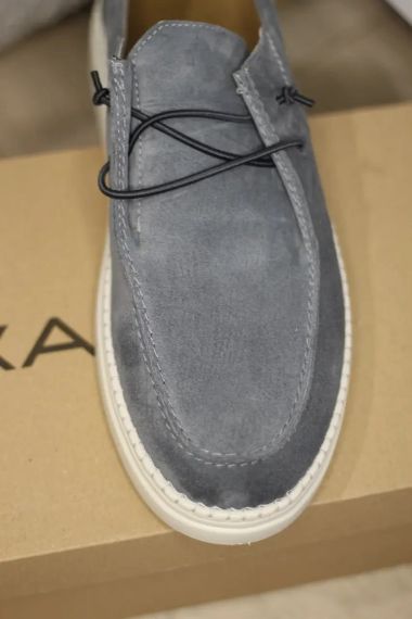 Удобные мужские серые топсайдеры 42 размер | Зображення 1