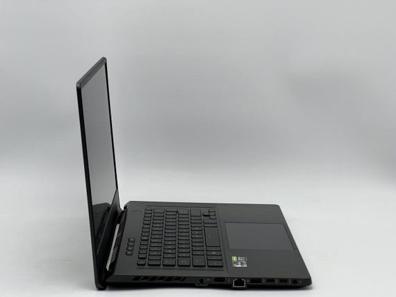 Игровой ультрабук Asus ROG Zephyrus G15 GA503QS-BS96Q / 15.6" (2560x1440) IPS / AMD Ryzen 9 5900HS (8 (16) ядер по 3.0 - 4.6 GHz) / 16 GB DDR4 / 480 GB SSD / nVidia GeForce RTX 3080, 8 GB GDDR6, 256-bit б/у + Подарок Беспроводная мышь HOCO GM28 | Зображення 2