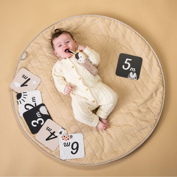 Черно-Белая Гармония: Подарочный Baby-box для новорожденных | Зображення 8