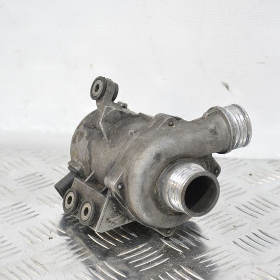 Водяний насос електричний BMW E60 E61 E81 E87 E90 E91 X1 X3 X5 2003-2013 Помпа водяна БМВ е60 е61 е81 е90 х1 х3 х5 11517586924