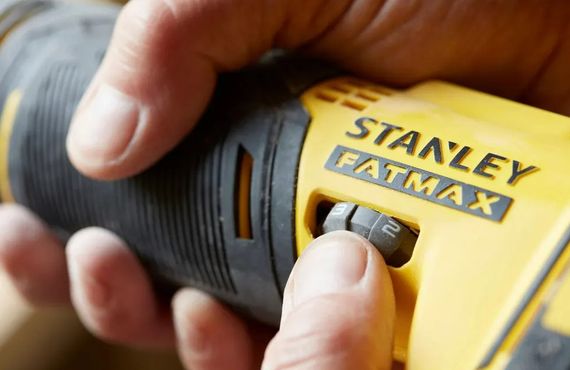 Багатофункціональний інструмент акумуляторний Stanley Fatmax без АКБ та ЗП SFMCE500B | Зображення 4