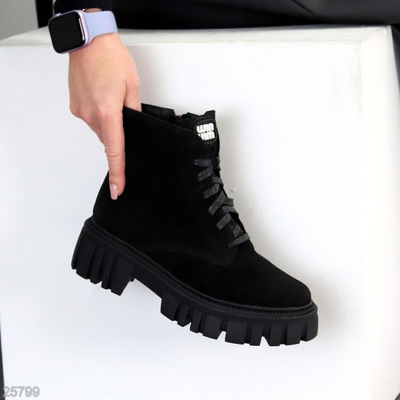 Чорні зимові черевики берці натуральна замша актуальный дизайн