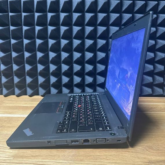 Ноутбук Б-класс Lenovo ThinkPad T450 / 14" (1366x768) TN / Intel Core i5-5300U (2 (4) ядра по 2.3 - 2.9 GHz) / 8 GB DDR3 / 128 GB SSD / Intel HD Graphics 5500 / WebCam б/у | Зображення 3