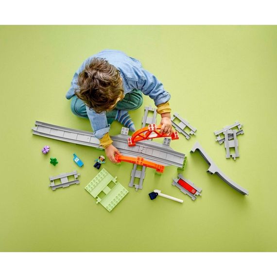 Конструктор LEGO DUPLO Town Додатковий набір. Залізничний міст і колії (10426) | Зображення 6