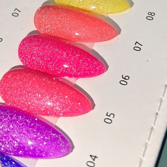 Светоотражающий гель-лак Bee Nails Neon Disco №04 8мл | Зображення 1