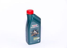 Моторне масло Castrol Magnatec 10w40 1л SL/CF A3/B4