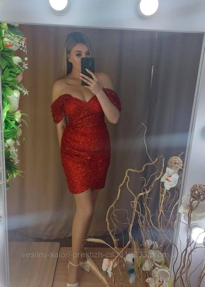 Червона сукня, довжина міні | Зображення 1