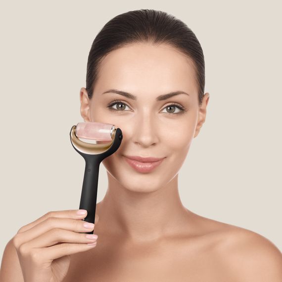 Ролер для голкової мезотерапії обличчя та тіла GESKE MicroNeedle Face&Body Roller 9в1 gray | Зображення 3