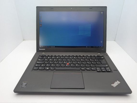 Ноутбук Lenovo ThinkPad T440 / 14" (1600x900) TN / Intel Core i5-4300U (2 (4) ядра по 1.9 - 2.9 GHz) / 8 GB DDR3 / 120 GB SSD / Intel HD Graphics 4400 / WebCam б/у | Зображення 1