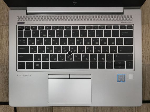Ультрабук Б-клас HP EliteBook 830 G6 / 13.3" (1920x1080) IPS / Core i7-8665U (4(8) ядра по 1.9-4.8 GHz) / 8GB DDR4 / 256GB SSD M.2 / UHD Graphics 620 / WebCam / Fingerprint / HDMI б/в | Зображення 3