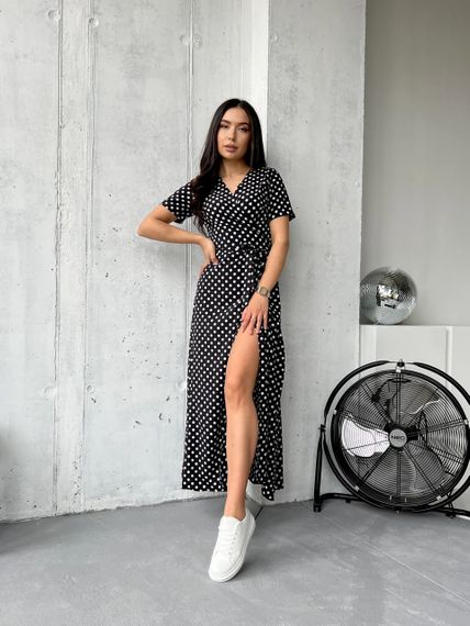 Женское летнее длинное платье в горох на запах софт PA293  цвет черный размер 42/44 (S) | Зображення 4