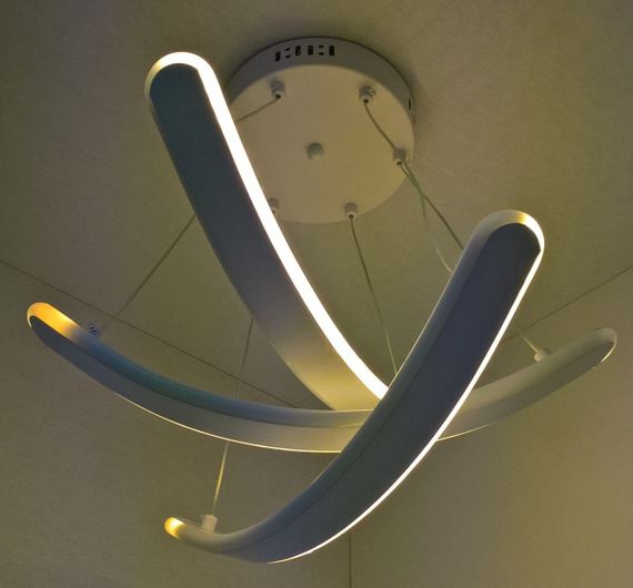 Люстра світлодіодна підвісна LED світильник для квартири на стелю лед з пультом 25632 Білий 25-90х46х46 см. | Зображення 2