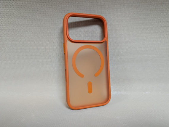Чехол для iPhone 17 Pro / Айфон 17 Про, Soft Touch, противоударный, MagSafe, оранжевый