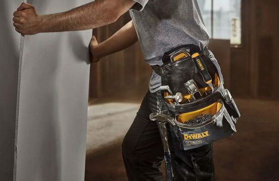 Професійна сумка для інструментів DeWalt з ременем та скобою для молотка (DWST40101-1) | Зображення 1