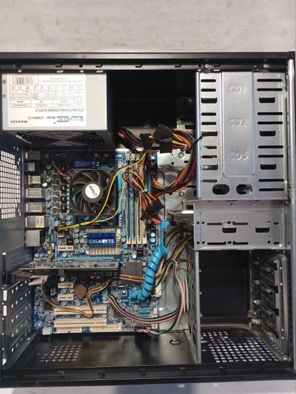 ПК Delux Tower / AMD Athlon II X4 620 (4 ядра по 2.6 GHz) / 8 GB DDR3 / 320 GB HDD / AMD Radeon R5 230, 1 GB DDR3, 64-bit / 420W б/в | Зображення 4