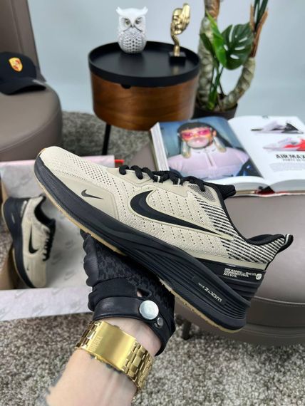 Мужские кроссовки Zoom Winflo Beige Black весна / літо / осінь A3768 45 28,5