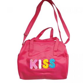 Уценка. Сумка детская "Kiss", 23х26 см (коралловая) грязная сумка
