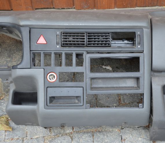 Консоль торпедо Volkswagen T4 Multivan 1990-2003 Панель торпедо в зборі Фольксваген Транспортер т4 Мультиван | Зображення 2