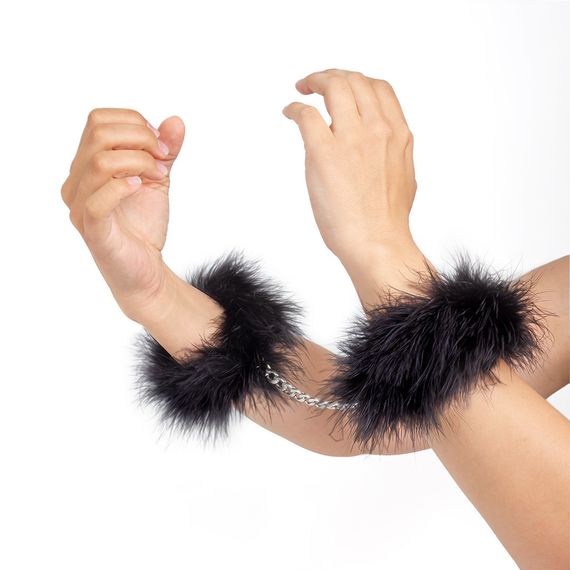 Наручники - Black Marabou Handcuffs Sex Aura | Зображення 2
