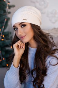 Шапка «Славяночка» белый