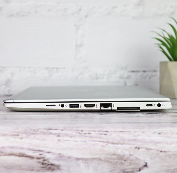 Ультрабук HP EliteBook 830 G5 / 13.3" (1920x1080) IPS / Intel Core i5-8350U (4 (8) ядра по 1.7 - 3.6 GHz) / 8 GB DDR4 / 256 GB SSD M.2 / Intel UHD Graphics 620 / WebCam б/в | Зображення 4